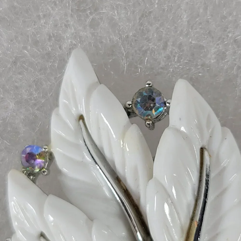 Vintage Classic Elegant Sophisticated White Enamel Rhinestones Leaf Brooch Pin